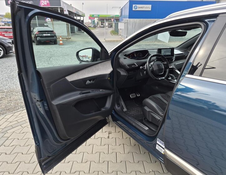 Peugeot 5008 MPV 1,6 l 133 kw