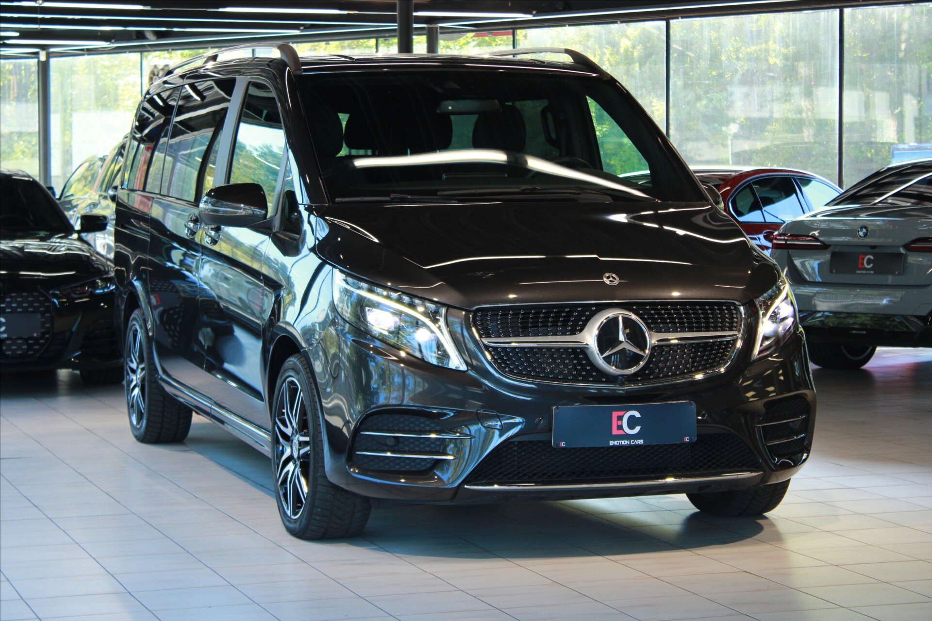 Mercedes-Benz Třídy V MPV 2,0 l 174 kw