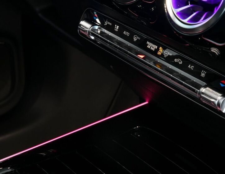 Mercedes-Benz EQA 22