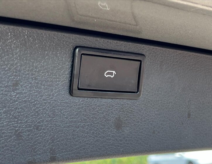 Volkswagen Multivan 24