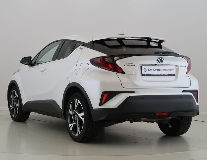 Toyota C-HR SUV 1,8 l 72 kw