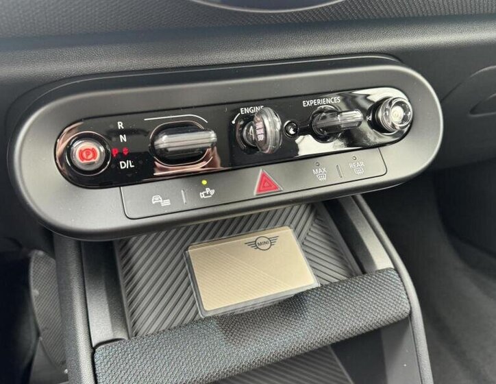 Mini Countryman SUV / Terénní 2,0 l 160 kw