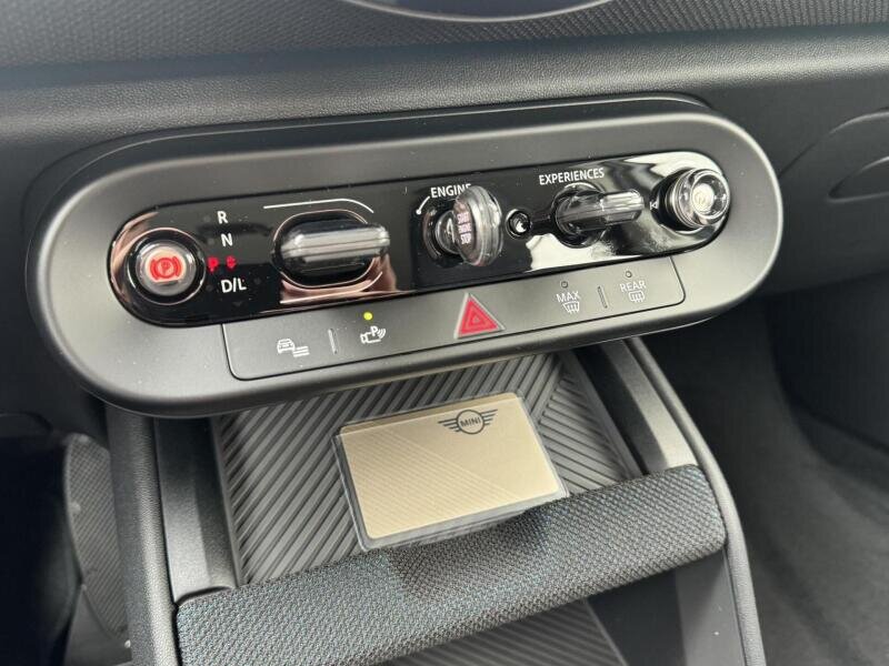 Mini Countryman SUV / Terénní 2,0 l 160 kw