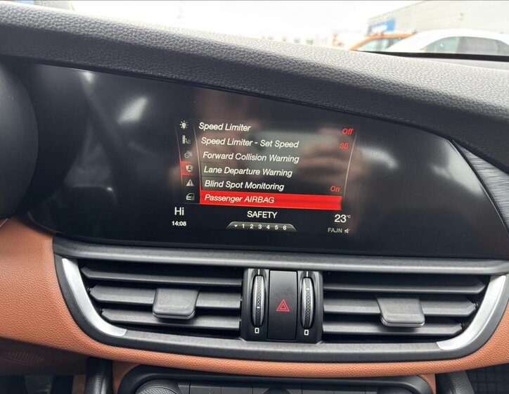 Alfa Romeo Giulia Sedan 2,1 l 132 kw