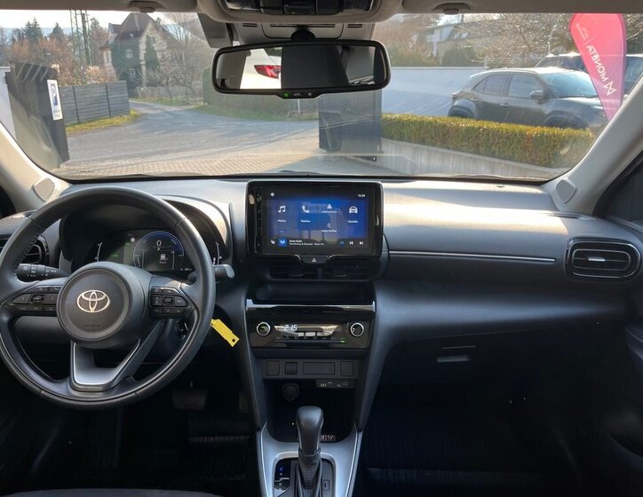 Toyota Yaris Cross SUV / Terénní 1,5 l 68 kw