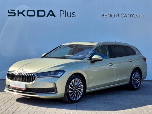 Škoda Superb Kombi 1,5 l 150 kw