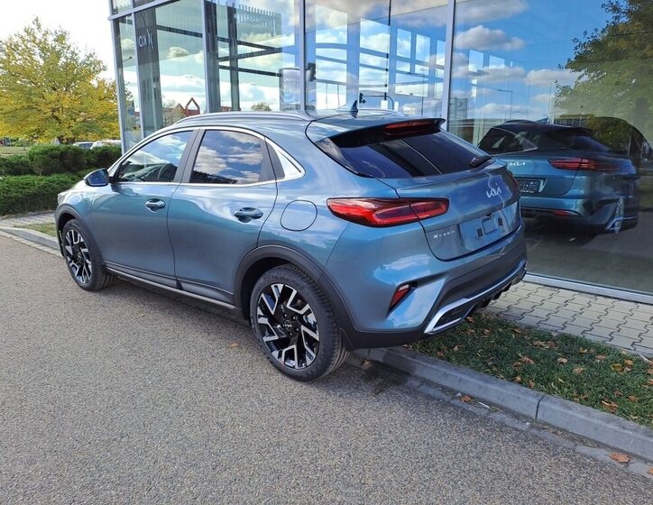 KIA XCeed Hatchback 1,5 l 103 kw