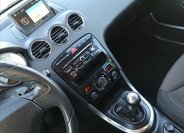 Peugeot 308 8