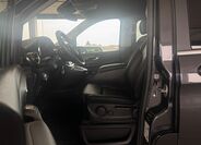 Mercedes-Benz Třídy V 9