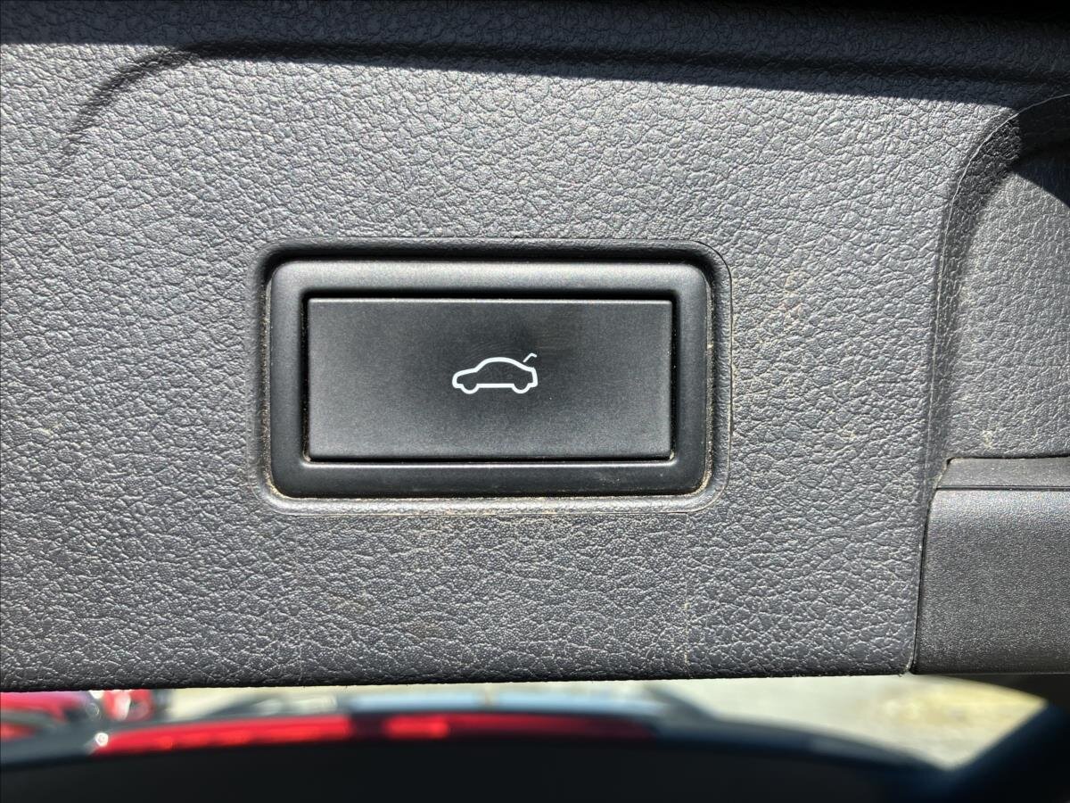 Volkswagen Passat Kombi 2,0 l 110 kw