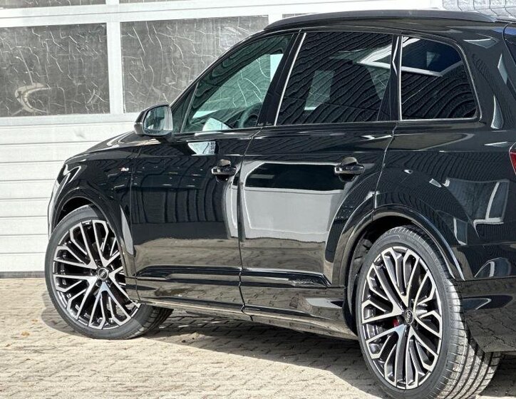 Audi Q7 SUV 3,0 l 210 kw