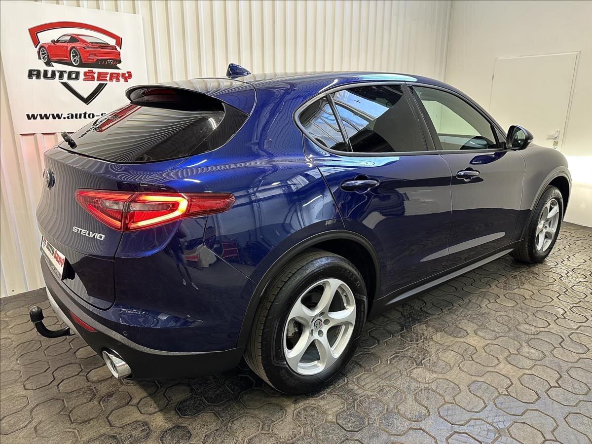 Alfa Romeo Stelvio SUV 2,1 l 154 kw