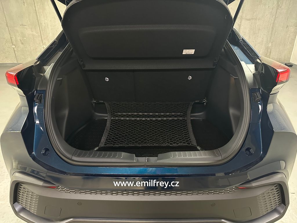 Toyota C-HR Hatchback 1,8 l 90 kw