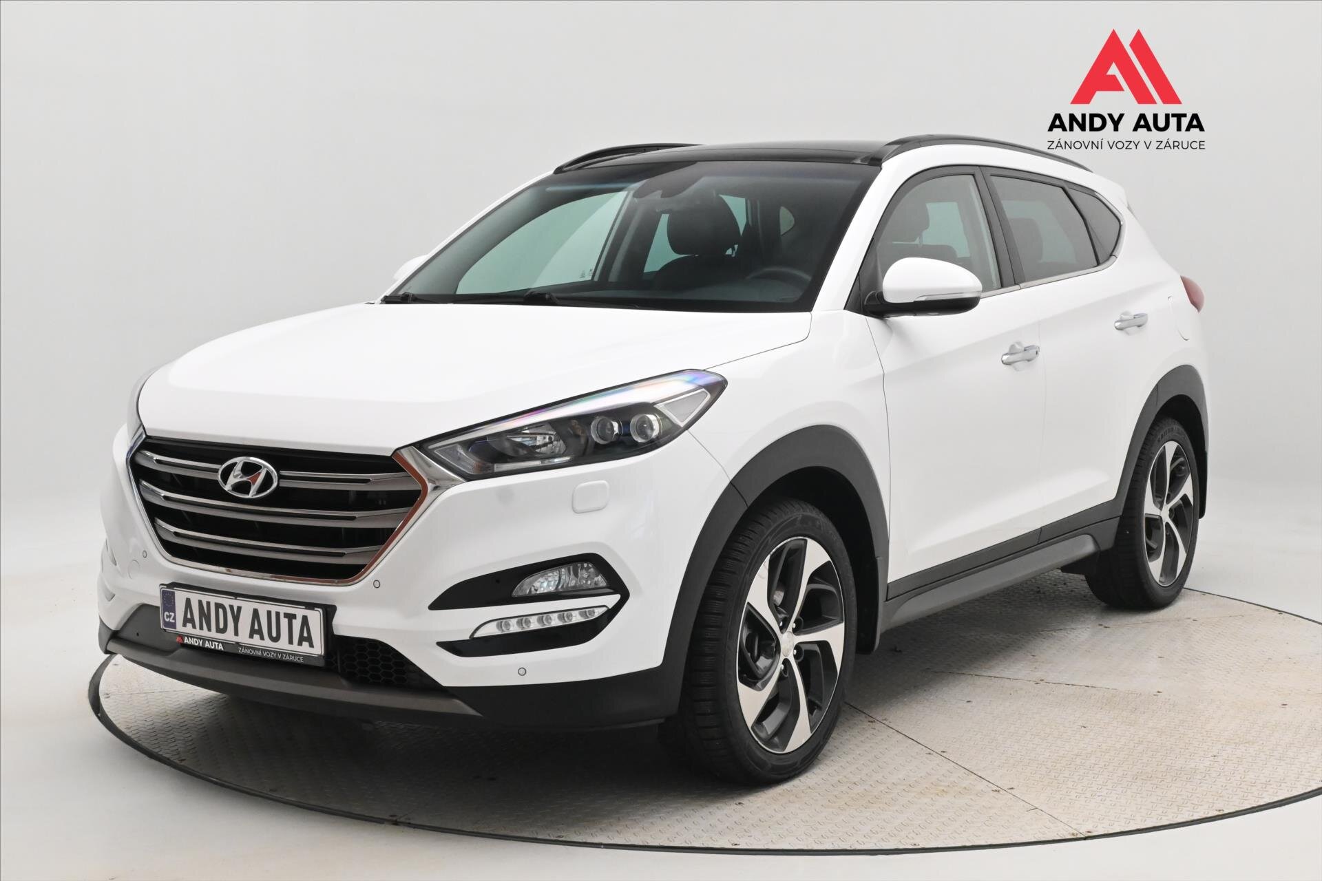 Hyundai Tucson SUV 2,0 l 100 kw