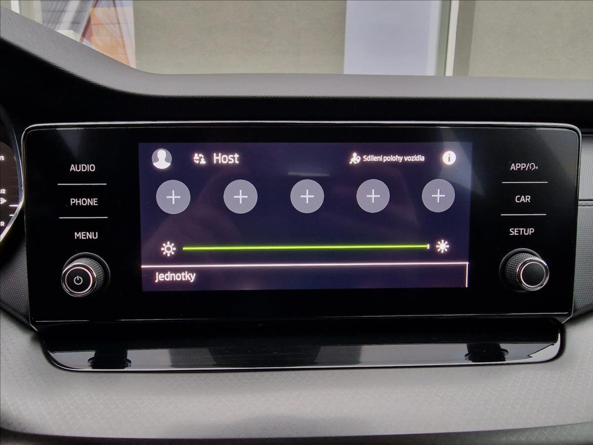 Škoda Octavia Sedan / Limuzína 2,0 l 85 kw