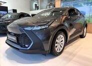 Toyota C-HR 4