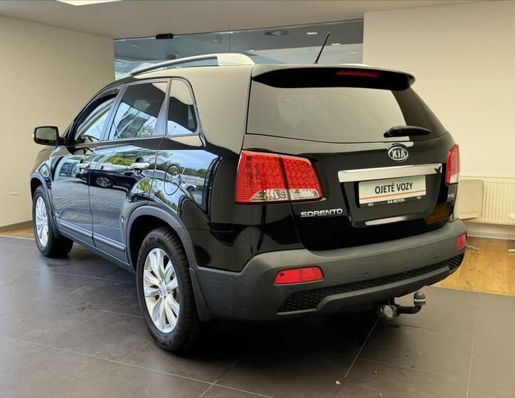 KIA Sorento 6