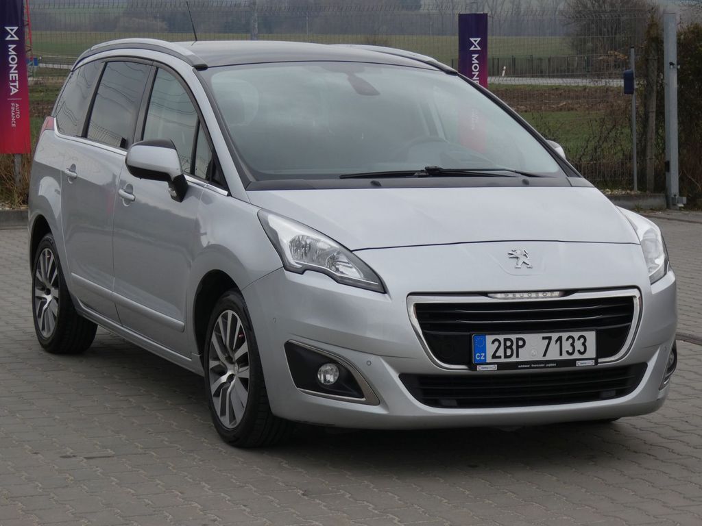 Peugeot 5008