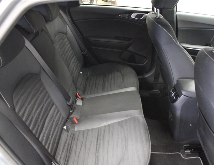 KIA ProCeed Hatchback 1,5 l 117 kw