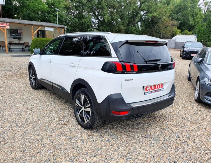 Peugeot 5008 SUV 2,0 l 110 kw