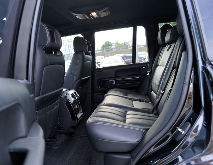 Land Rover Range Rover SUV / Terénní 4,4 l 230 kw