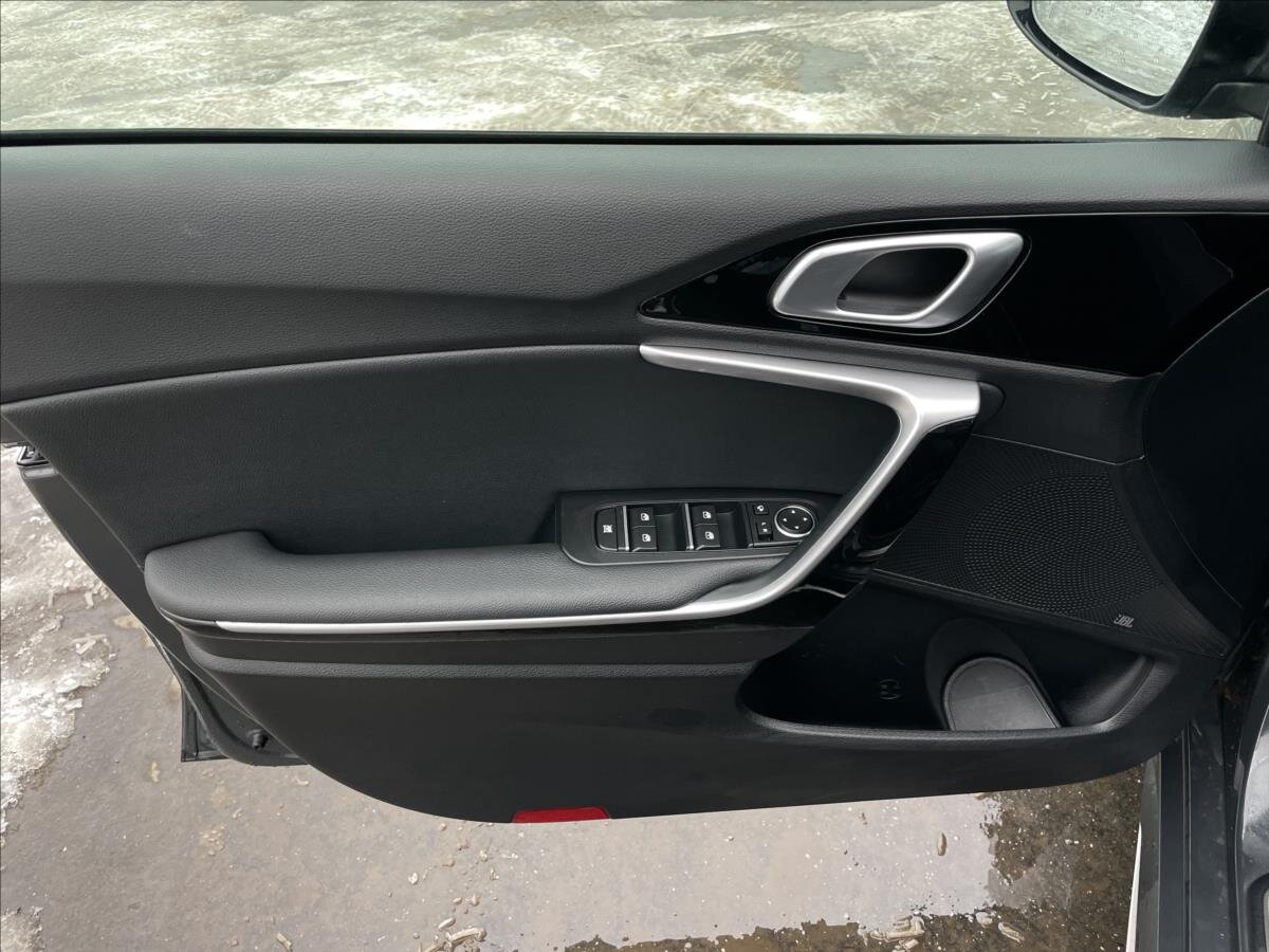 KIA ProCeed Hatchback 1,5 l 118 kw