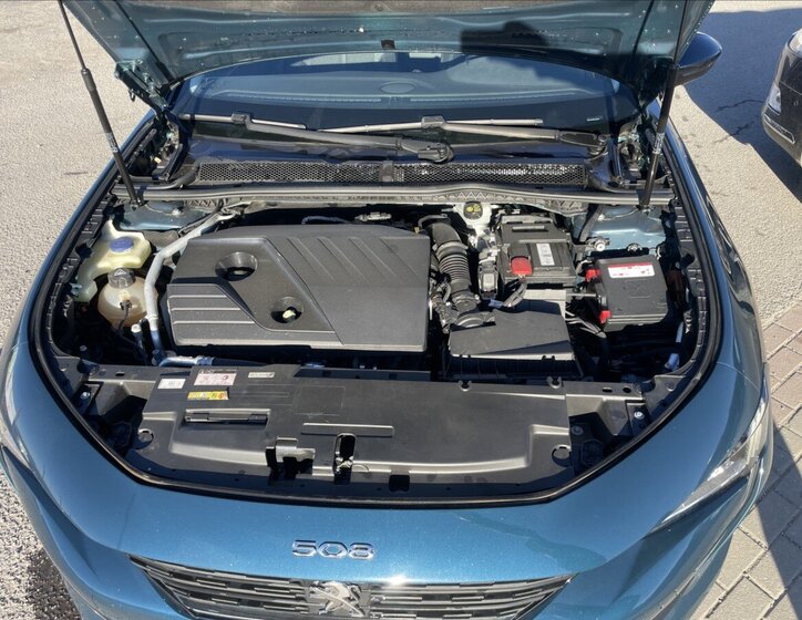 Peugeot 508 Kombi 2,0 l 120 kw
