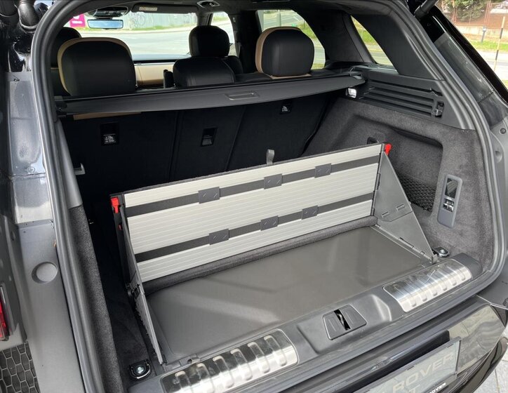 Land Rover Range Rover Sport SUV / Terénní 3,0 l 338 kw