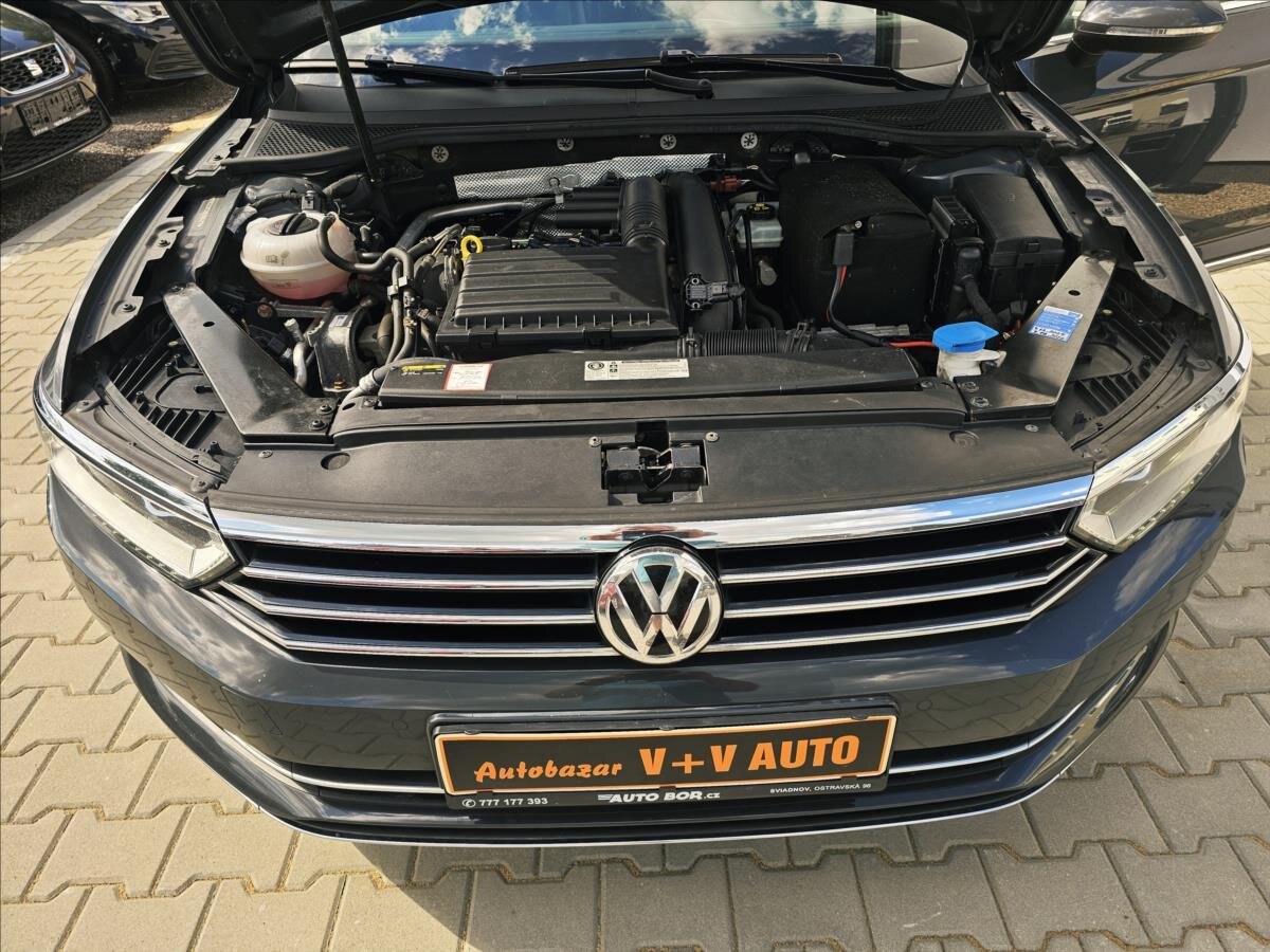 Volkswagen Passat Kombi 1,4 l 110 kw