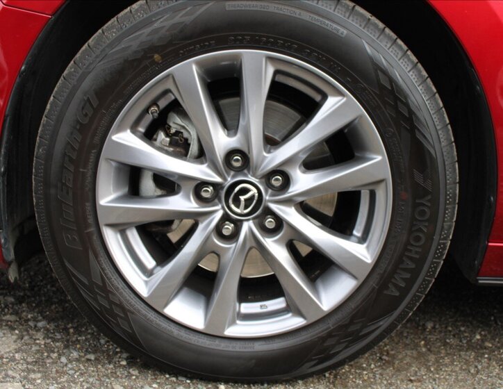 Mazda 3 Sedan 2,0 l 90 kw