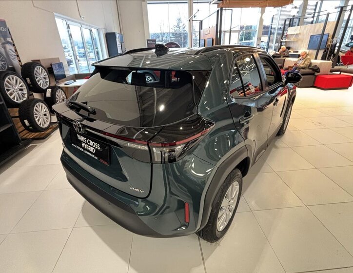 Toyota Yaris Cross SUV 1,5 l 85 kw