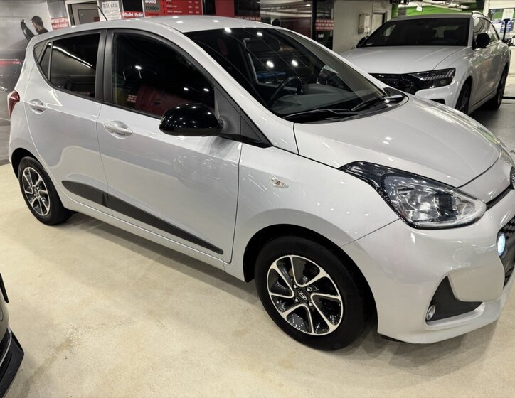 Hyundai i10 Hatchback 1,2 l 64 kw
