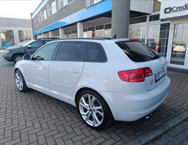 Audi A3 Hatchback 2,0 l 125 kw