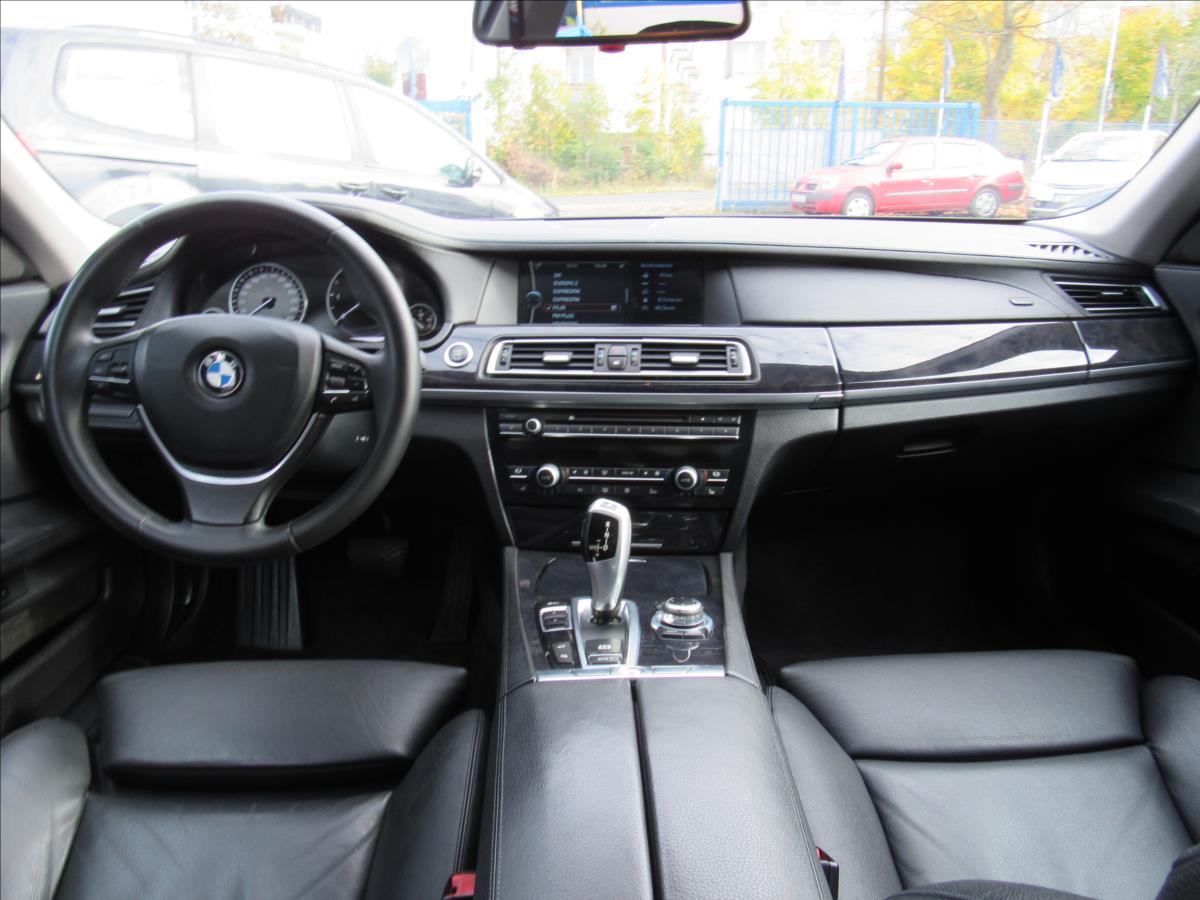 BMW Řada 7