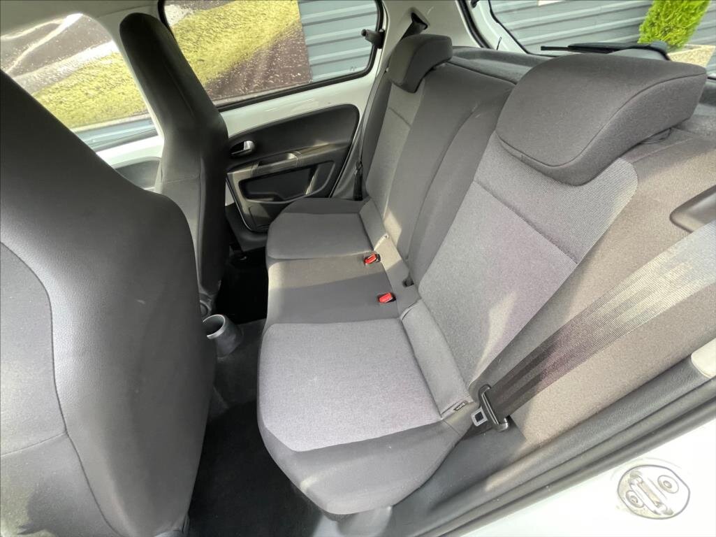 Volkswagen up! Hatchback 999,0 44 kw