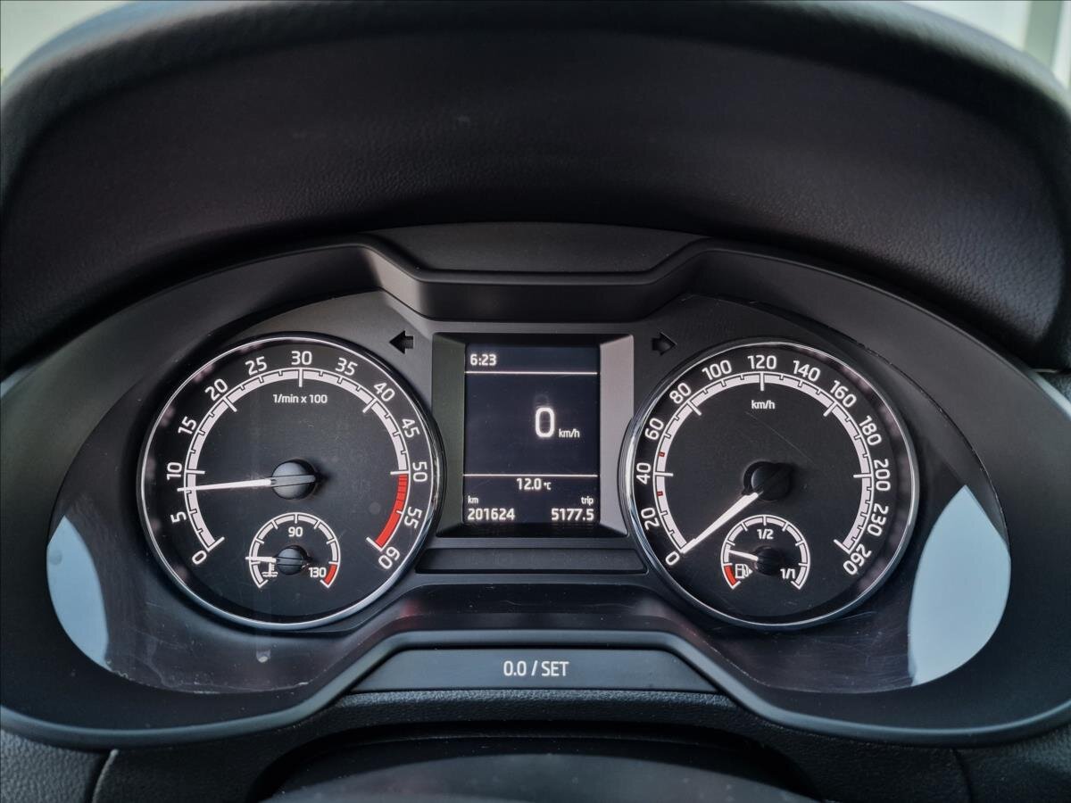 Škoda Octavia Liftback 2,0 l 110 kw