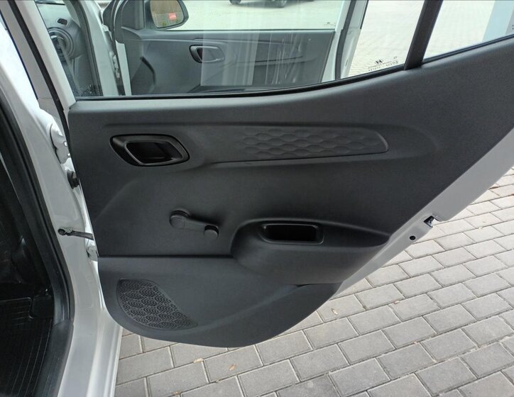 Hyundai i10 Hatchback 998,0 49 kw