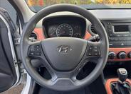 Hyundai i10 16
