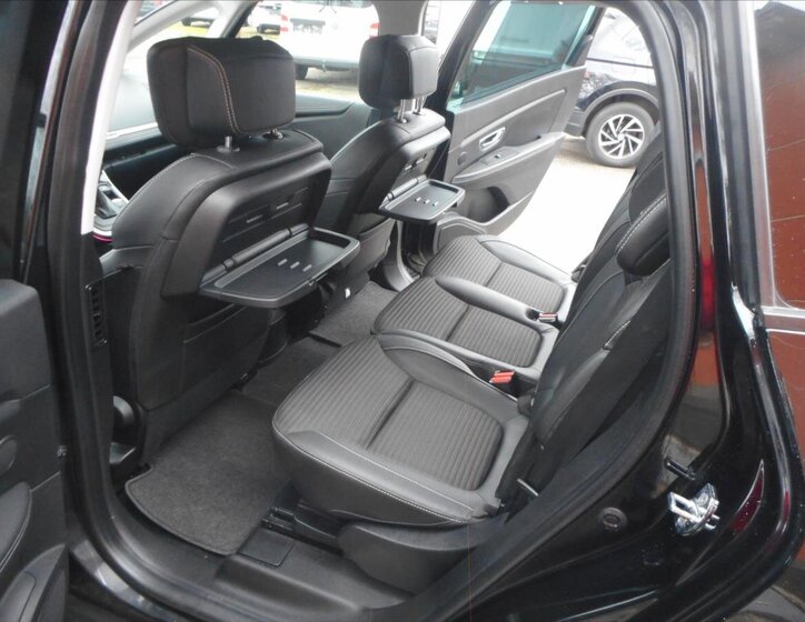 Renault Grand Scénic MPV 1,5 l 81 kw