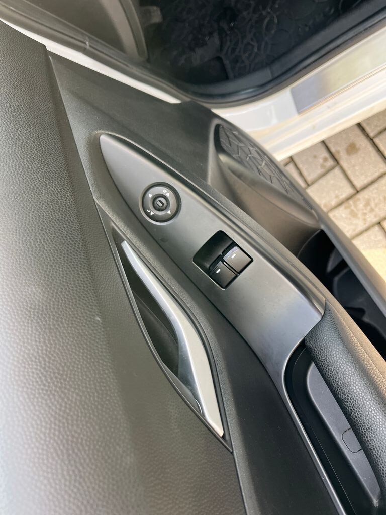 Hyundai ix20 MPV 1,6 l 92 kw