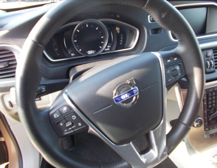Volvo V40 Hatchback 2,0 l 88 kw