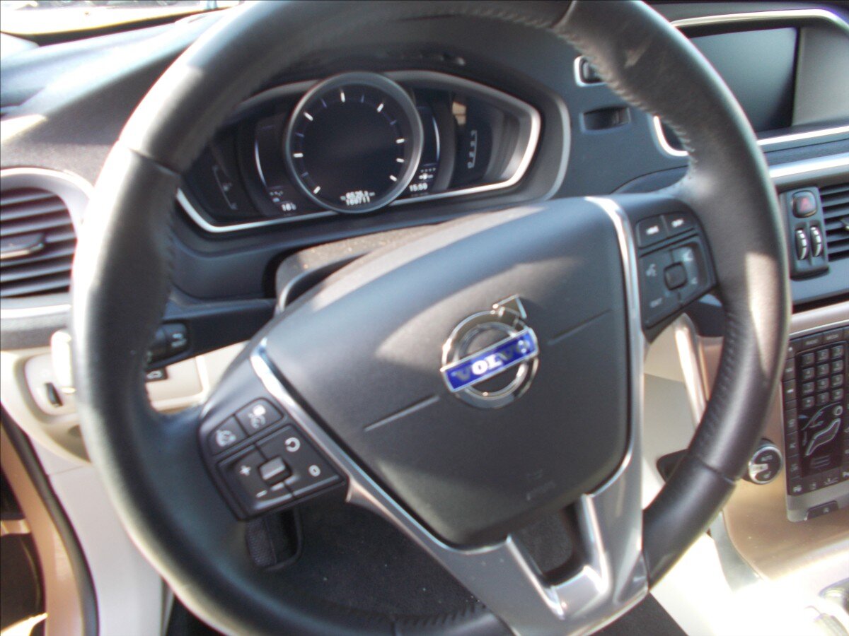 Volvo V40 Hatchback 2,0 l 88 kw