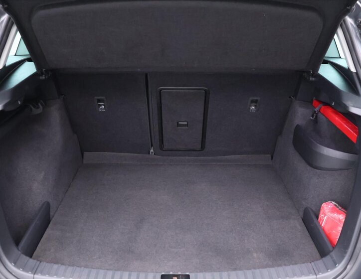 Škoda Karoq SUV / Terénní 2,0 l 110 kw