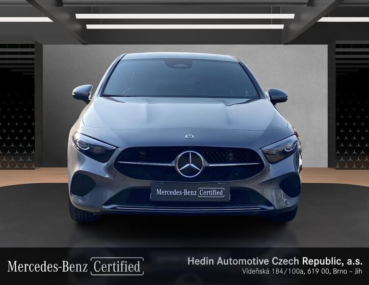 Mercedes-Benz Třídy A Hatchback 1,3 l 120 kw