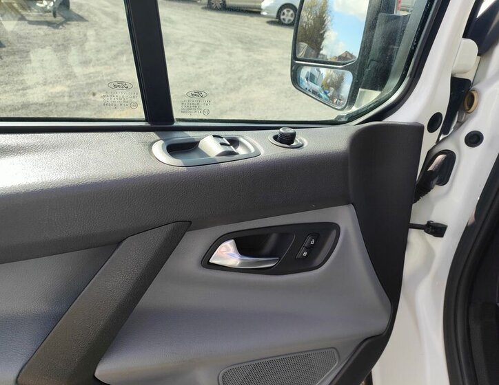 Ford Transit Custom VAN / Minibus 2,2 l 114 kw