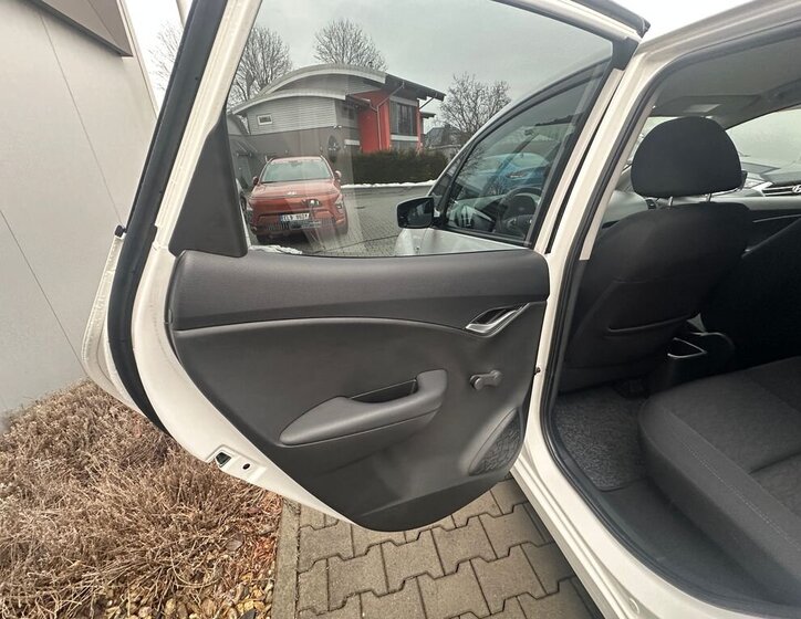 Hyundai ix20 MPV 1,6 l 92 kw