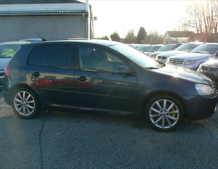 Volkswagen Golf Hatchback 1,4 l 59 kw