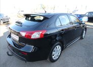 Mitsubishi Lancer Hatchback 1,8 l 105 kw