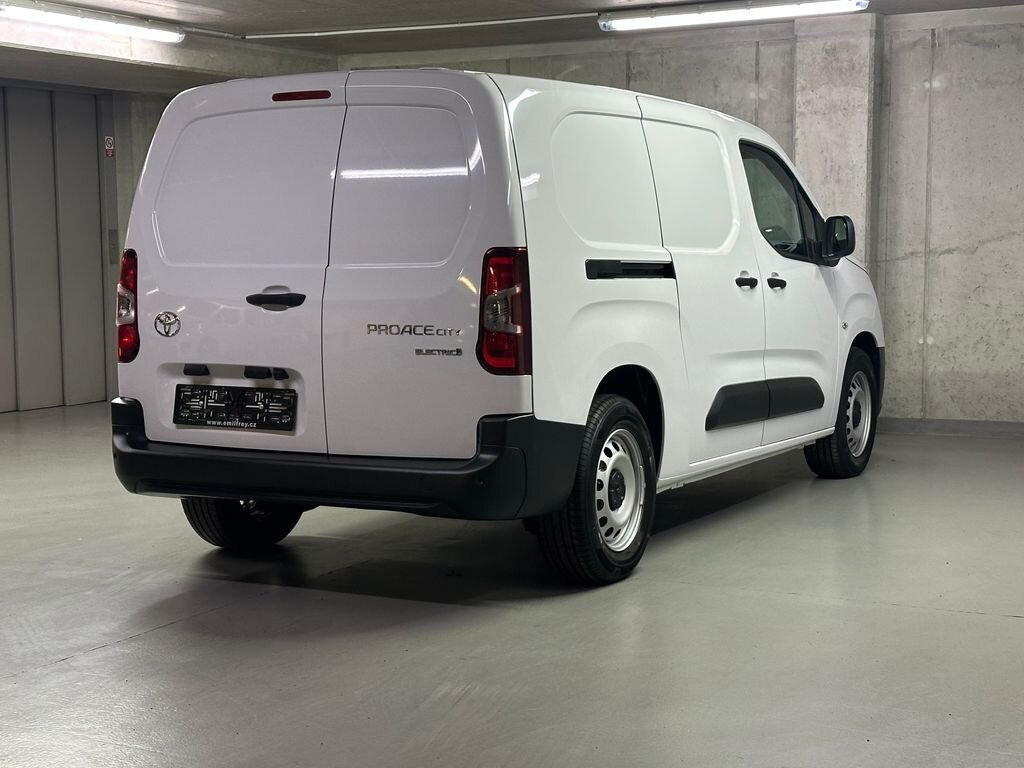 Toyota ProAce City VAN-Minibus 0,0 100 kw