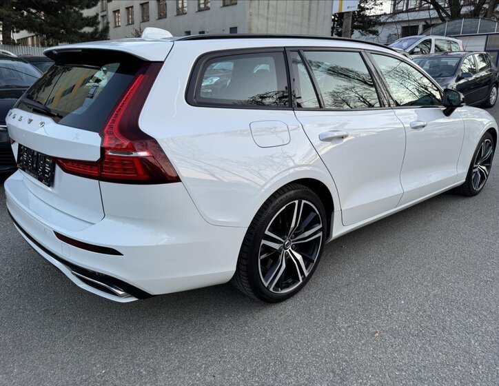 Volvo V60 Kombi 2,0 l 110 kw